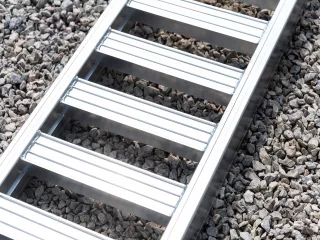 Alumínium rámpa pár, 1,5 tonnás, 350 x 50 x 10,6 cm (4)