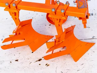 Eke 2 fejes, 15-23LE japán kistraktorokhoz, réselt, nyírócsapos, Komondor SER-2 (8)