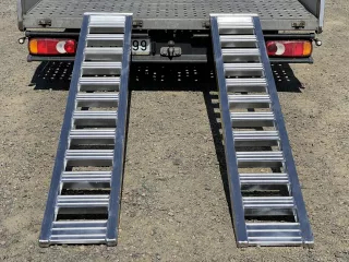 Force 313 alumínium rámpa pár, 1,5 tonnás, 250 x 35 x 8,2 cm-es (1)