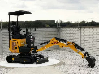 Force 313 midi árokásó / markológép (13)