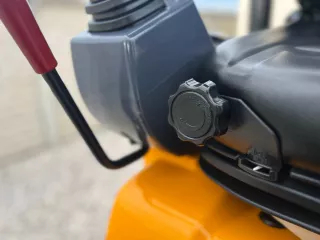 Force 313 midi árokásó / markológép (29)