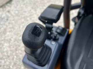 Force 313 midi árokásó / markológép (32)