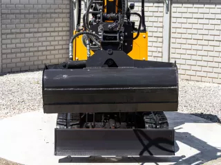 Force 314 100cm-es kanál, hidraulikusan szögbe állítható (4)