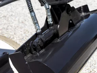 Force 314 100cm-es kanál, hidraulikusan szögbe állítható (7)