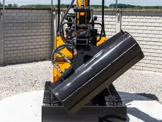 Force 317 100 cm-es kanál, hidraulikusan szögbe állítható (6)