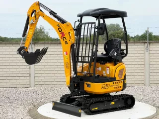 Force 317 midi árokásó / markológép (11)