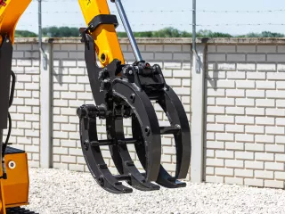 Force 317 rönkfogó kanál (5)