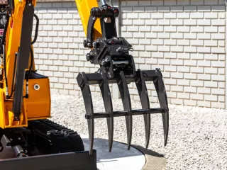 Force 320 lazító villa (2)