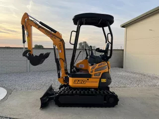 Force 320 midi árokásó / markológép (9)