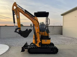 Force 320 midi árokásó / markológép (3)