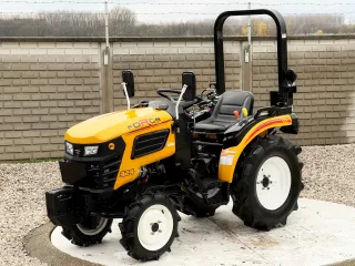 Force 324 kistraktor (6)