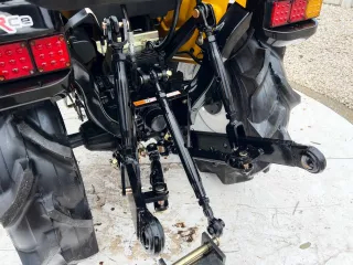 Force 324 kistraktor (16)