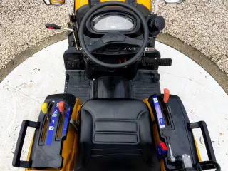 Force 324 kistraktor (10)