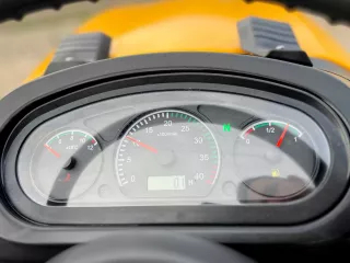 Force 324 kistraktor (9)