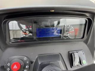 Force 325 Stage V kistraktor (14)