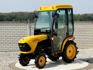 Force 325 Stage V kistraktor Cabin (6)