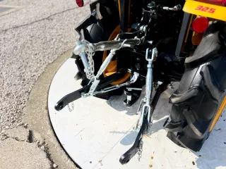 Force 325 Stage V kistraktor Cabin (17)