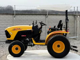 Force 325 Stage V kistraktor gyepkimélő abroncsozással (3)