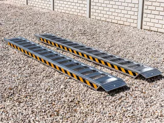 Force 326 alumínium rámpa pár, 3 tonnás, 300 x 35 x 10,6 cm (0)