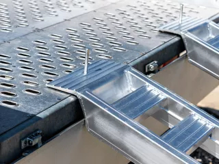 Force 326 alumínium rámpa pár, 3 tonnás, 300 x 35 x 10,6 cm (10)