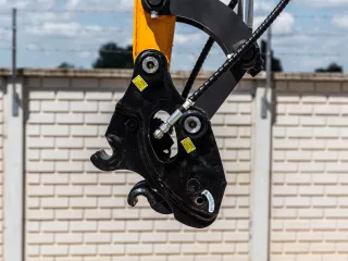 Force 326 gyorscserélő, hidraulikus (3)