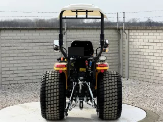 Force 326 kistraktor gyepkímélő abroncsozással (4)