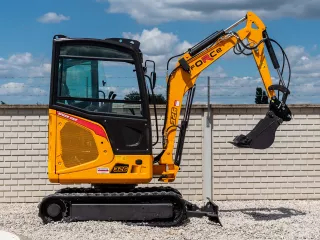 Force 326 midi árokásó / markológép (9)