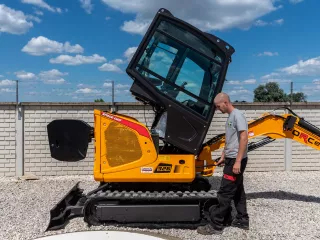 Force 326 midi árokásó / markológép (5)