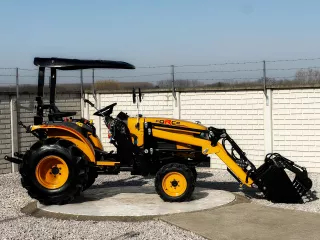 Force 430 homlokrakodó (5)