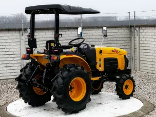 Force 430 Stage V kistraktor (2)