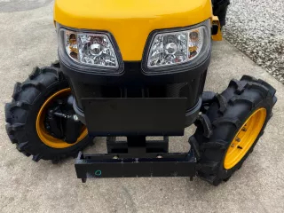 Force 430 Stage V kistraktor (23)