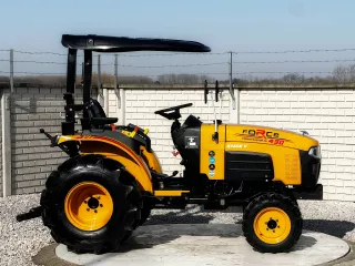 Force 430 Stage V kistraktor (2)