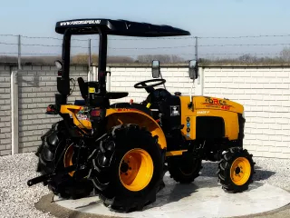 Force 430 Stage V kistraktor (9)