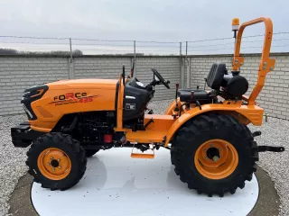 Force 435 kistraktor (5)