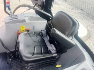 Force 450 A/C cabin, radial tyres (6)