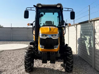 Force 450 Cabin kistraktor (7)