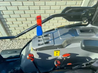 Force 450 Cabin kistraktor (11)