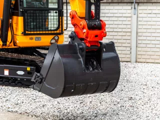 Force 470 árokásó / markoló (76)