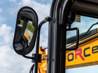 Force 470 árokásó / markoló (30)