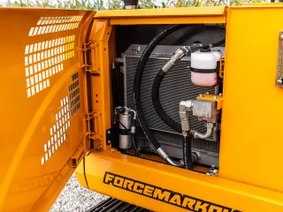 Force 470 árokásó / markoló (58)