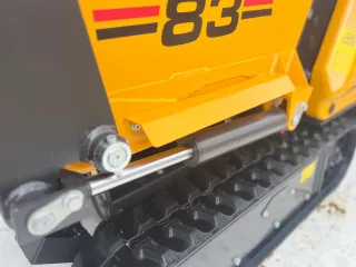 Force 83 dömper (magas ürítésű, önrakodó, Kubota dízelmotoros) (22)