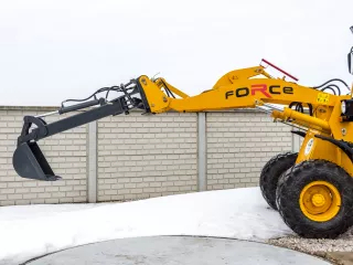 Force 915 árokásó adapter (3)