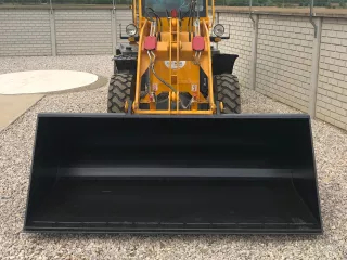 Force 915 könnyűanyag kanál (4)