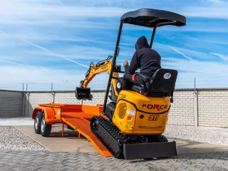 Force szállító pótkocsi, Force árokásókhoz, Komondor FPK-2000 (23)