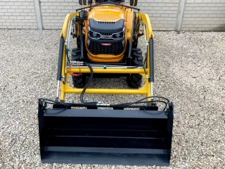 Homlokrakodó 4 funkciós kanállal Force 435 kistrakorhoz (2)